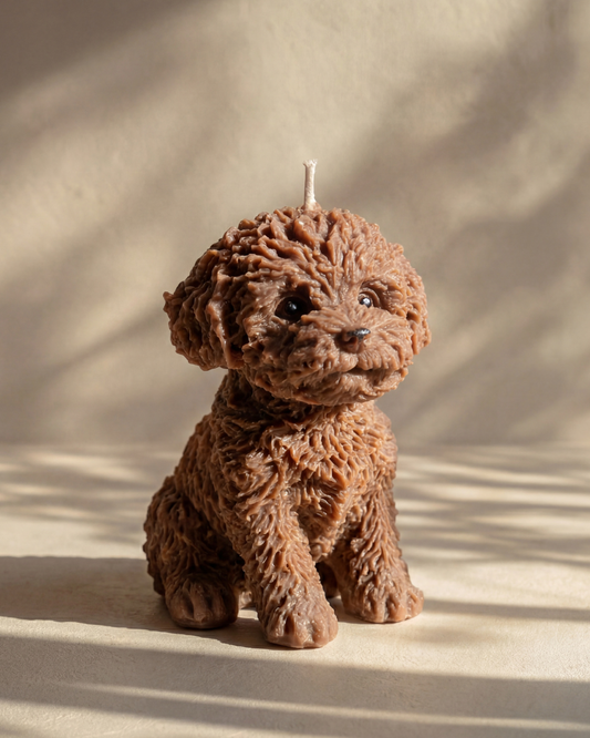 Pudelkerze – handgefertigte Skulpturkerze